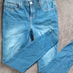 Torrid bombshell skinny jeans